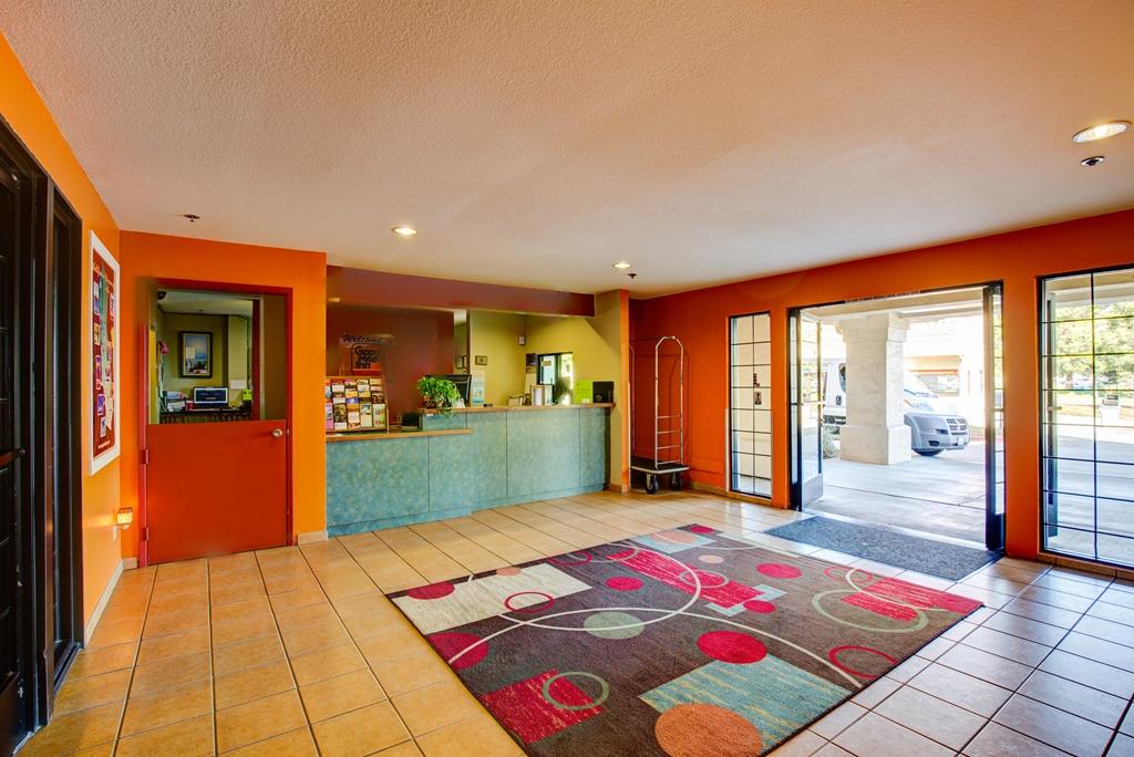 Inn At Rohnert Park Interior photo