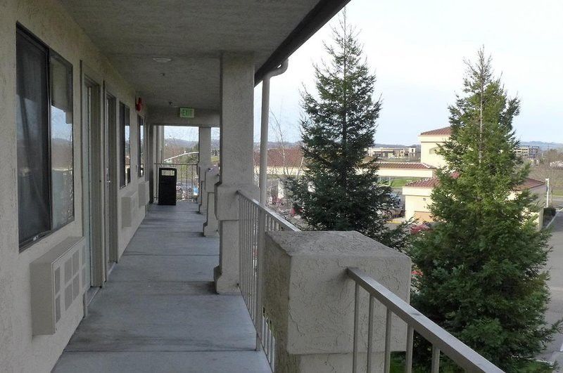 Inn At Rohnert Park Exterior photo